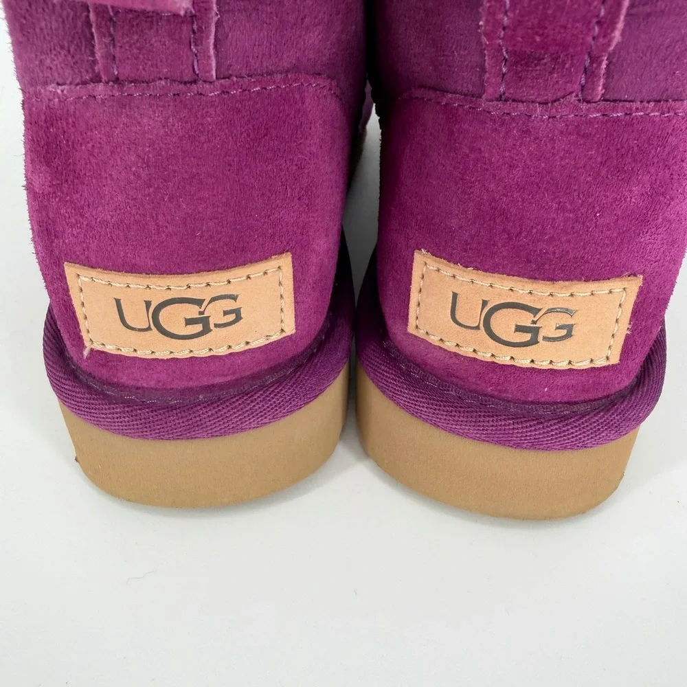 UGG size lightly